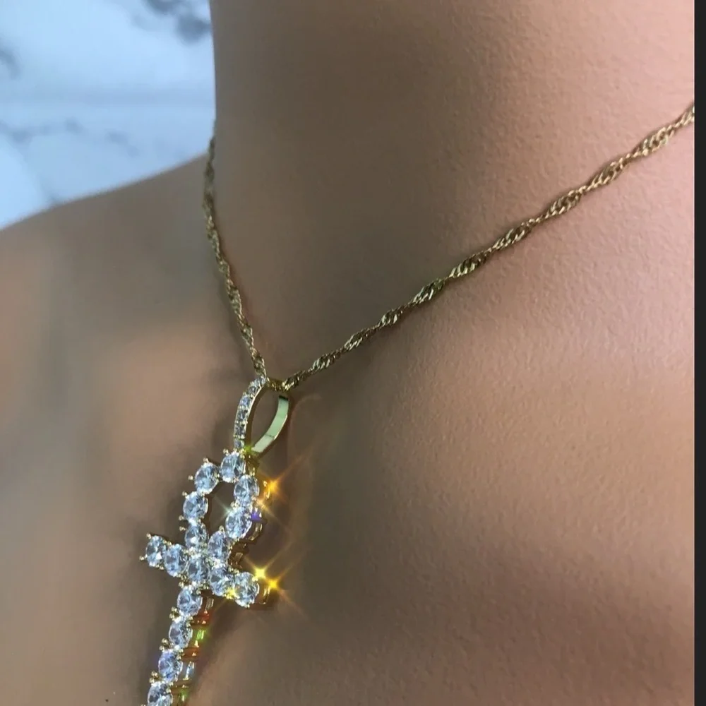 Elegant Gold Ankh Pendant Necklace 18inch
